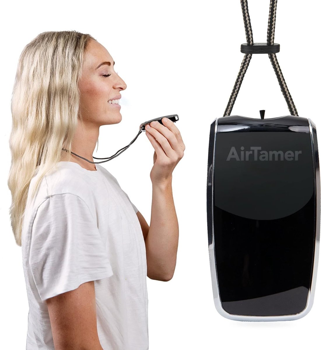 AirTamer, A320, Oplaadbare batterij persoonlijke luchtreiniger, vervangbare ionenzenderborstel filter, zacht keykoord, met riem/zak haak, zwart (0680583003188)